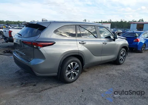 2025 Toyota Highlander Xle from USA, damaged, VIN 5TDKDRAH7SS554688